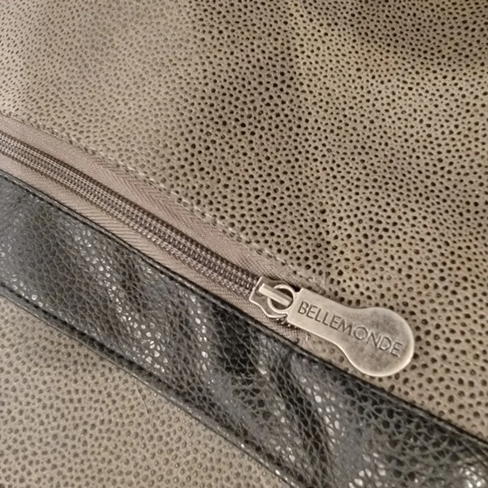 NEW Bellemonde Messenger Bag Gray Black Laptop bag Vegan